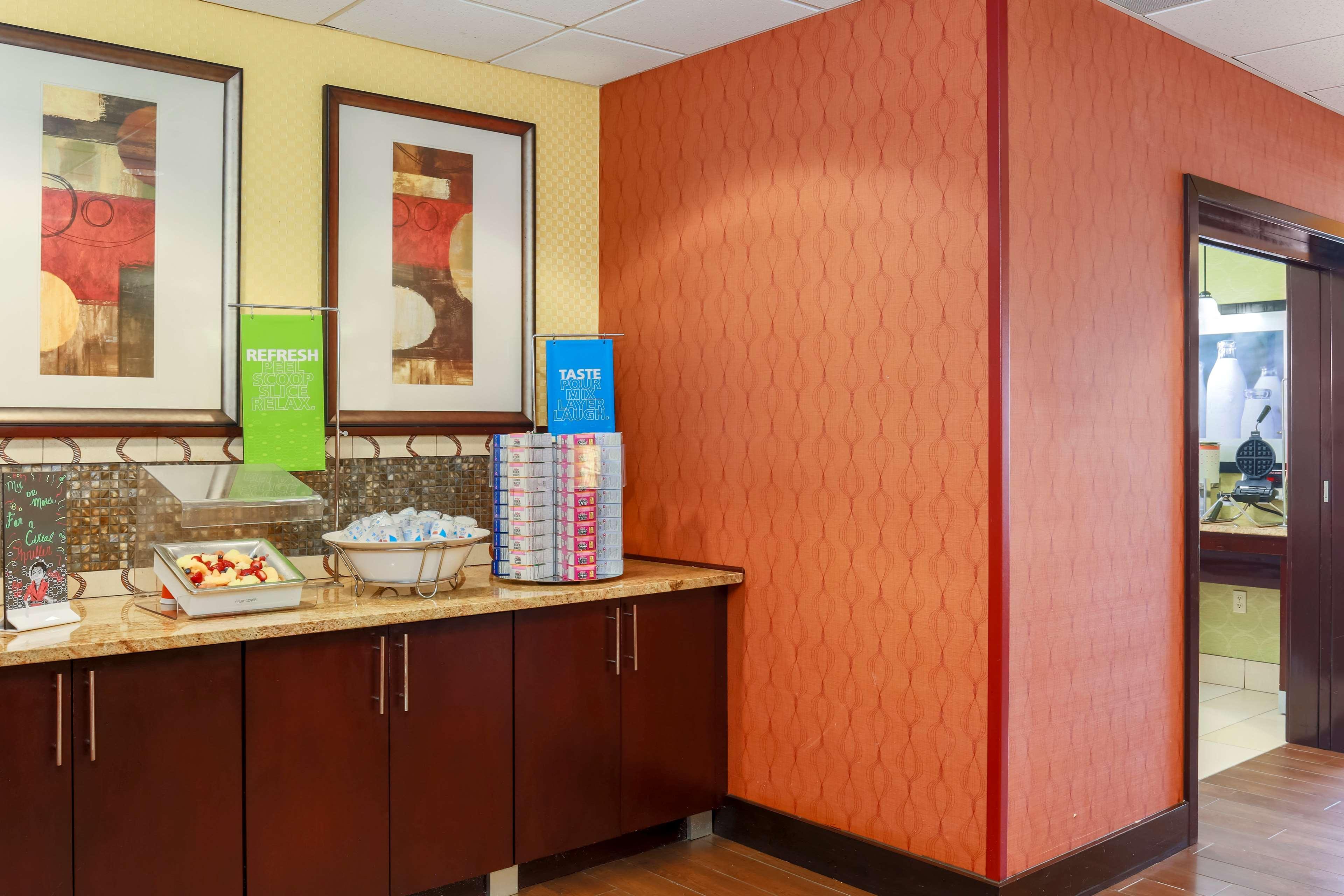 Hampton Memphis-walnut Grove/baptist East Hotel 3*