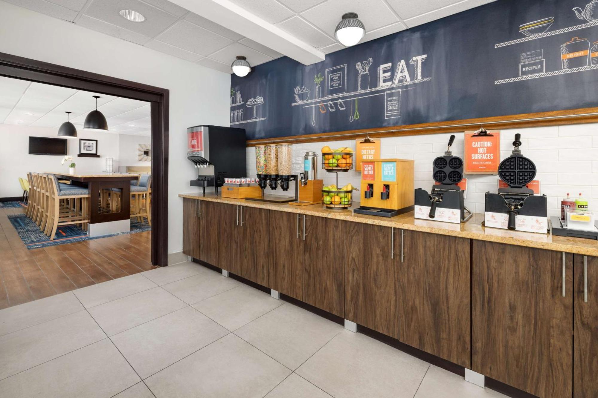 Hampton Memphis-walnut Grove/baptist East Hotel 3*