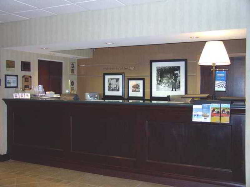 Hampton Memphis-walnut Grove/baptist East 3*