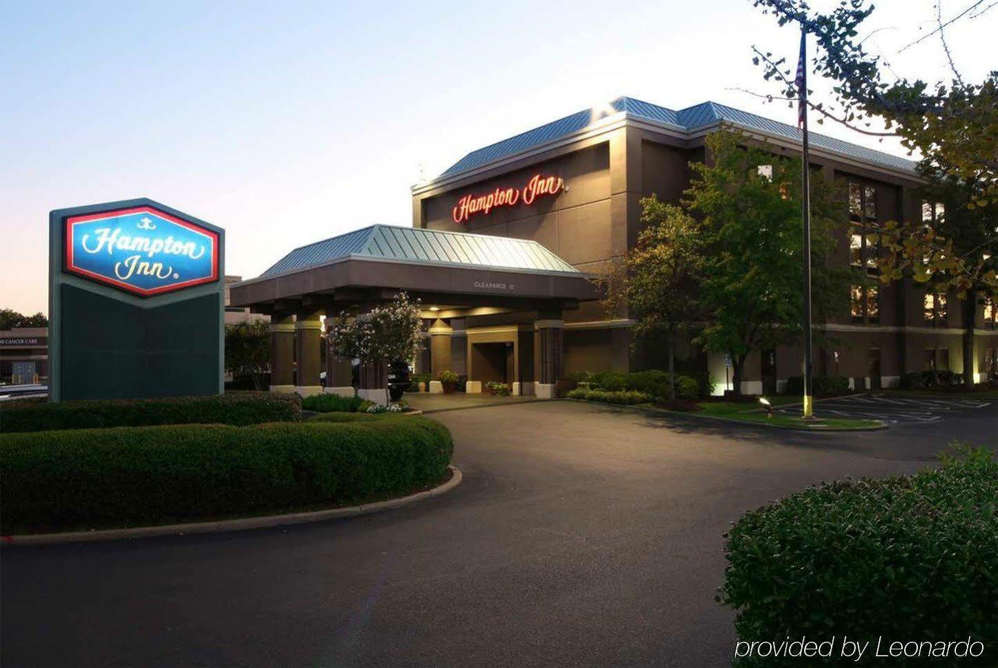 Hampton Memphis-walnut Grove/baptist East 3*